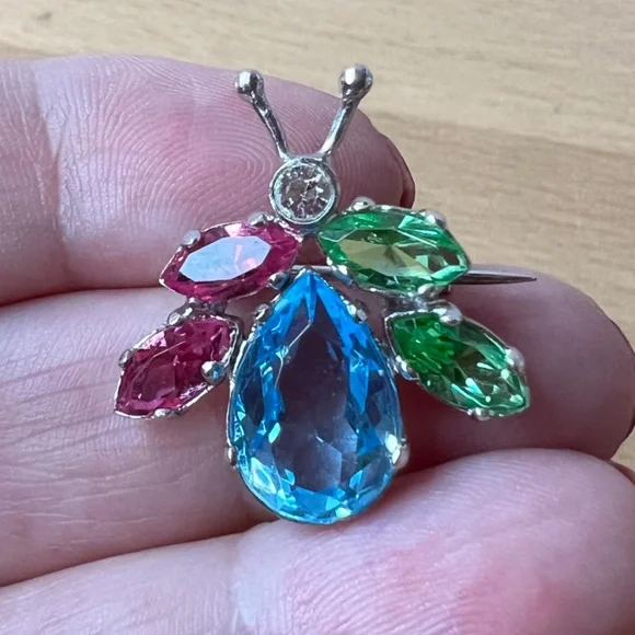 DESIGNER VINTAGE 925 SS CRYSTAL BEETLE BUG PIN BROOCH VIBRANT BLUE PINK GREEN